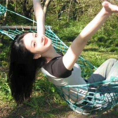四月的女儿